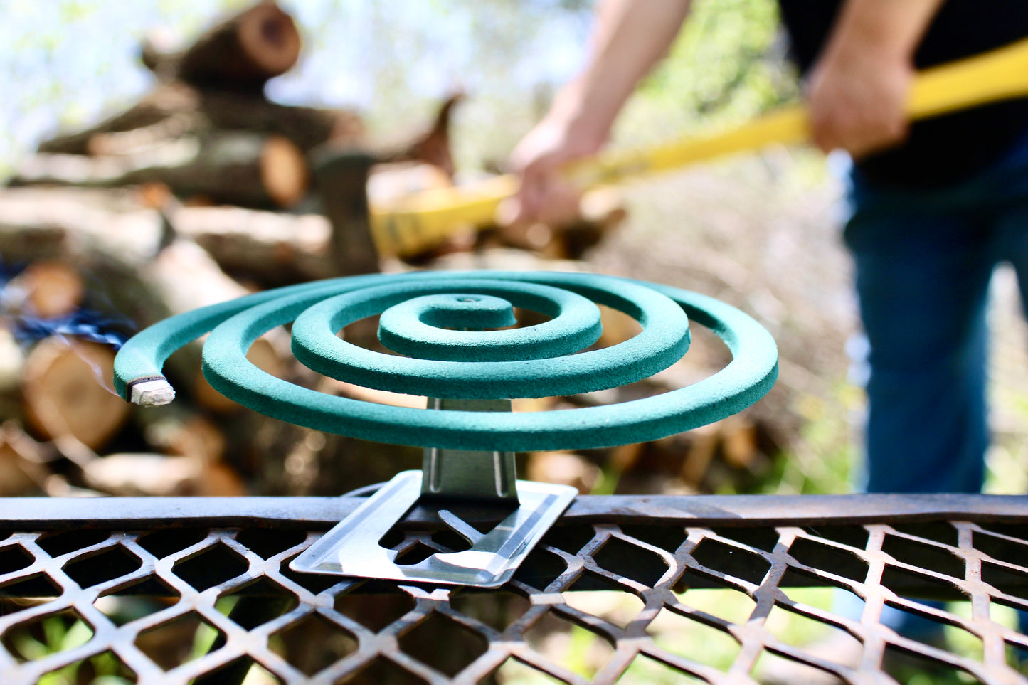 W4W Mosquito Repellent Coils - Outdoor Use Reaches Up to 10 feet - Each Coil Burns for 5-7 Hours